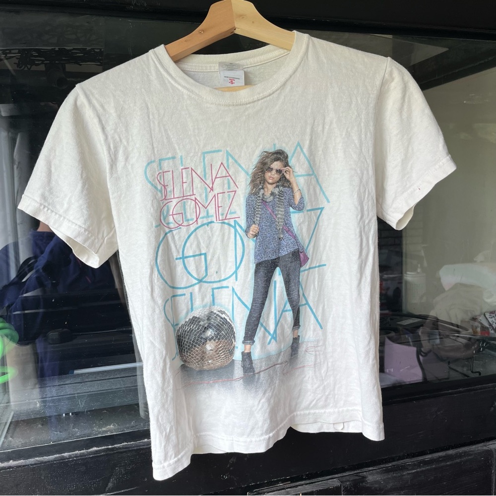 Selena Gomez and The Scene We Own The Night Tour 2011 Concert Merch Shirt!